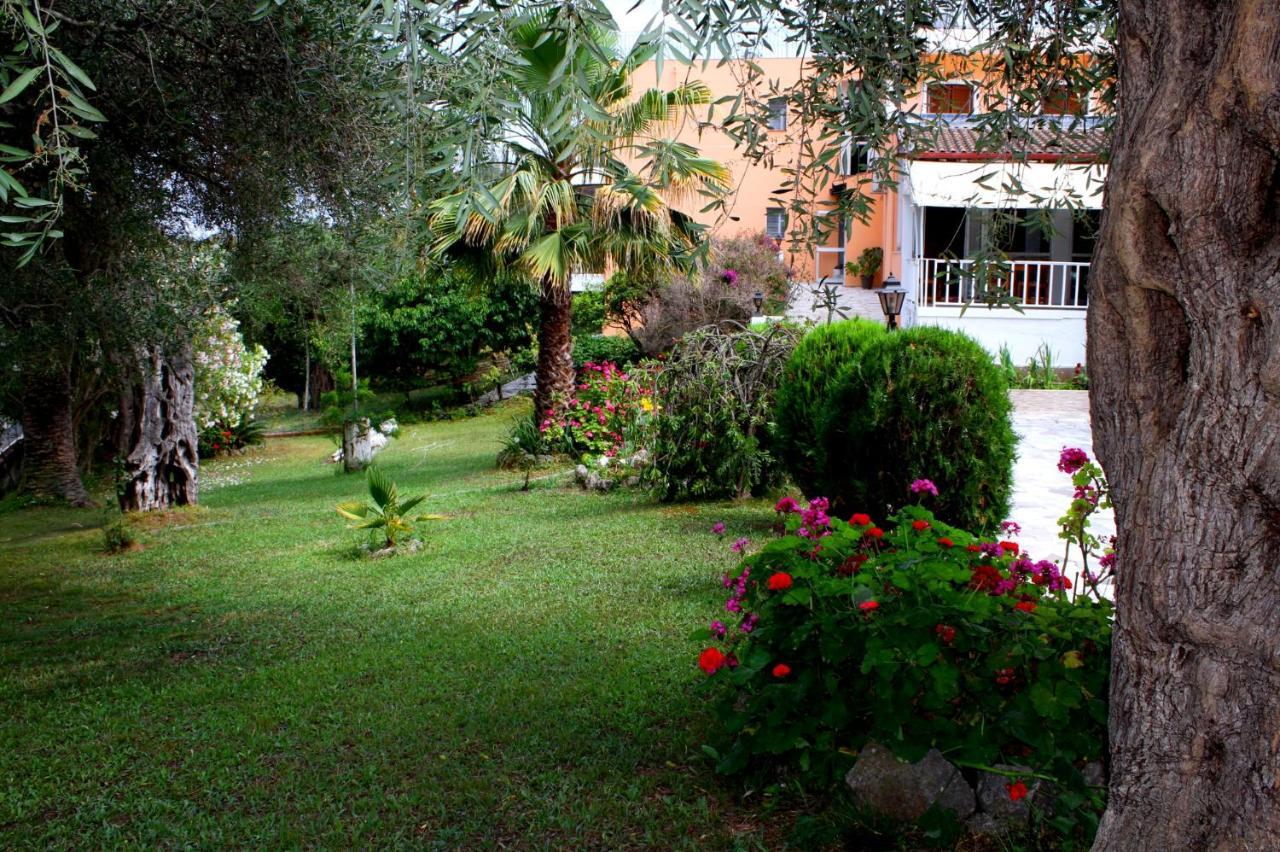 Tina Hotel Dassia  Bagian luar foto